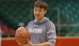 丁彦雨航最新爆料,揭秘篮球生涯转折与未来展望